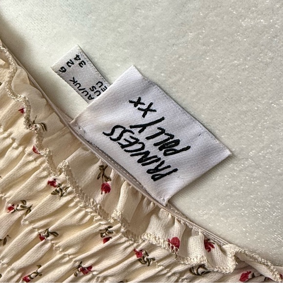 Princess Polly Floral Cream Dress - Picture 4 of 4